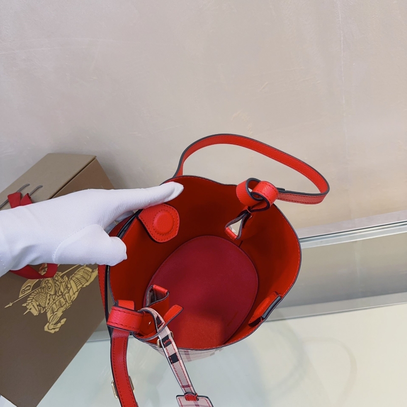 Bv*b*rry hobo bags